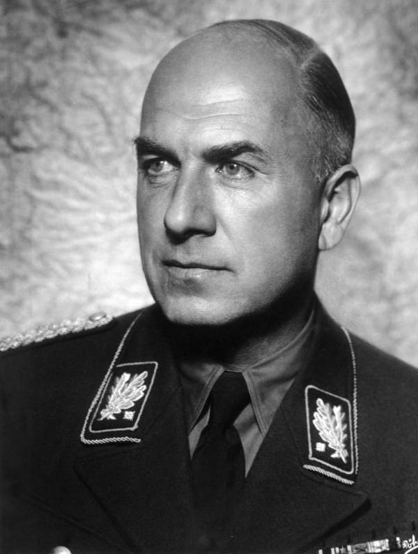 Bundesarchiv_Bild_146-1969-146-01_Fritz_Todt.jpg