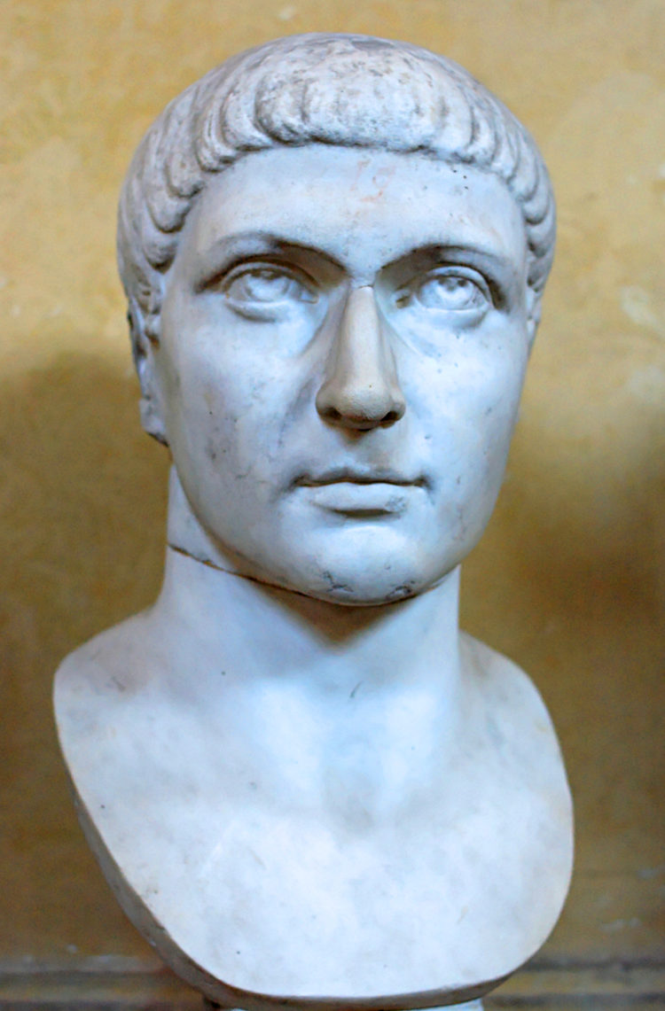Constantine_roman-emperor-750x1141.jpg