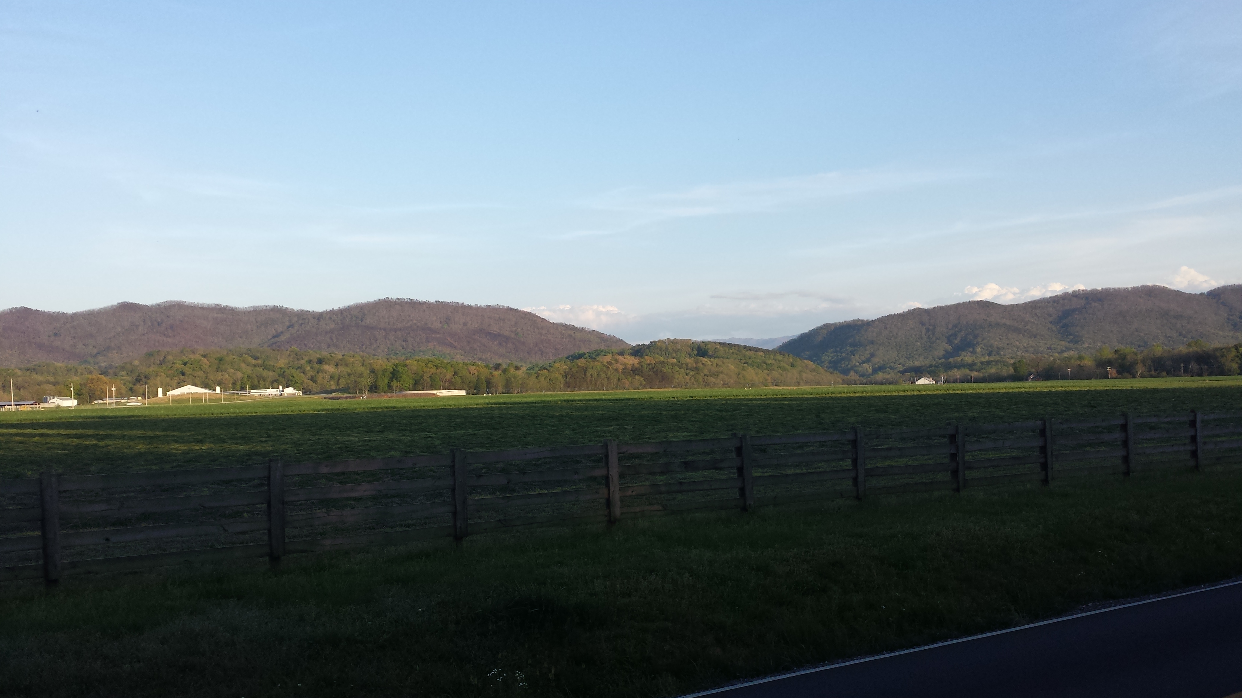 The mountains near Little River